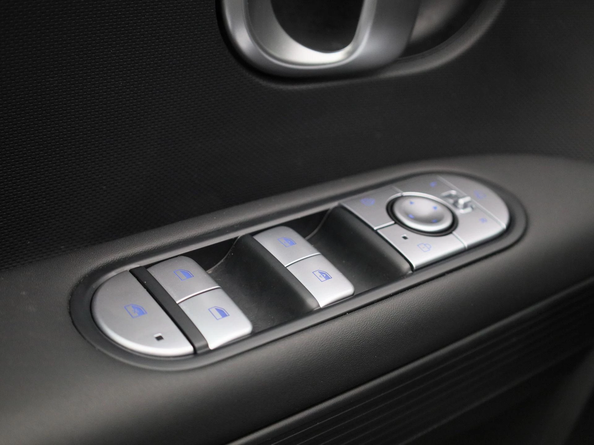 Hyundai-IONIQ 5-image-28