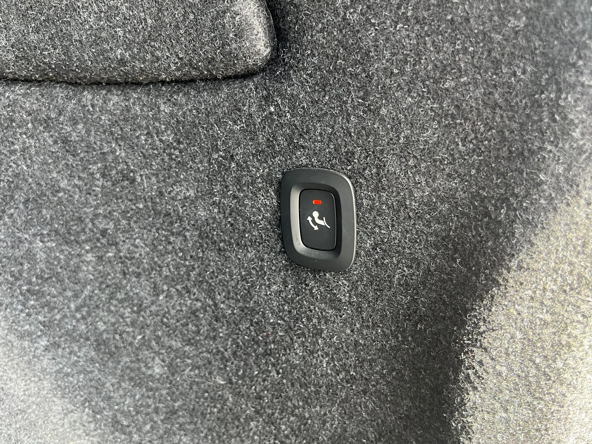 Volvo-XC40-image-10