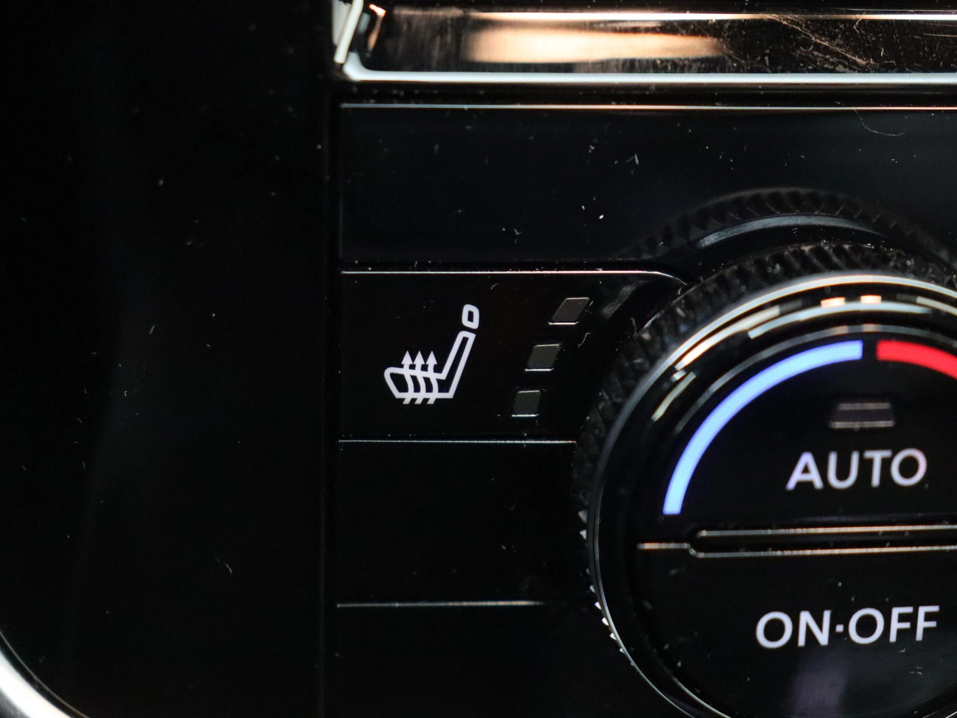 Nissan-QASHQAI-image-23