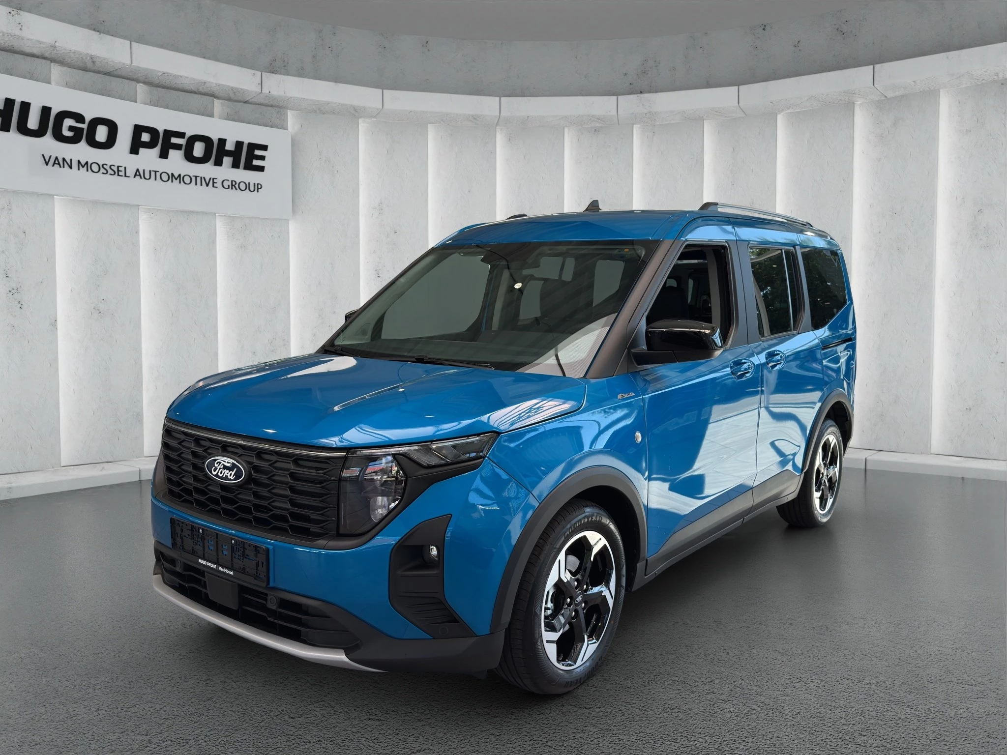 Ford-Tourneo Courier-image-0