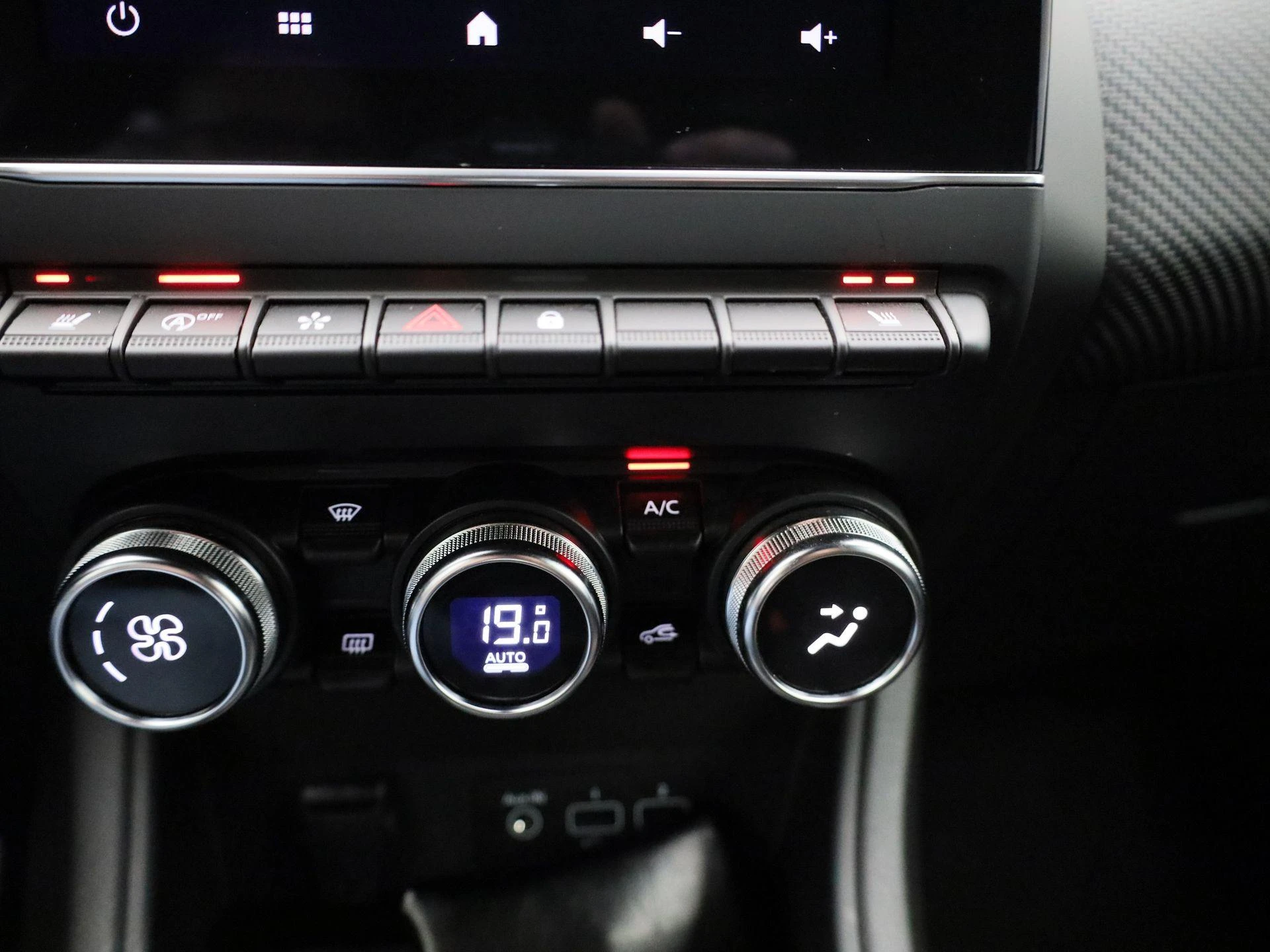 Renault-Captur-image-22