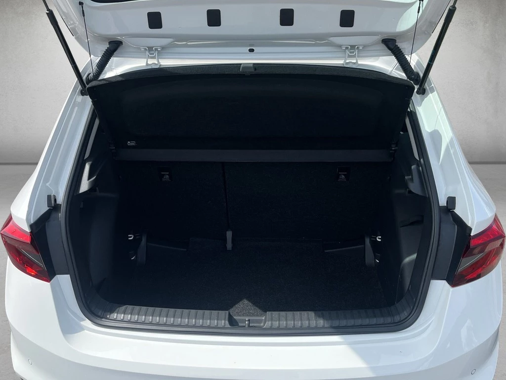 Škoda Fabia 1.0 TSI Tour *LED*
