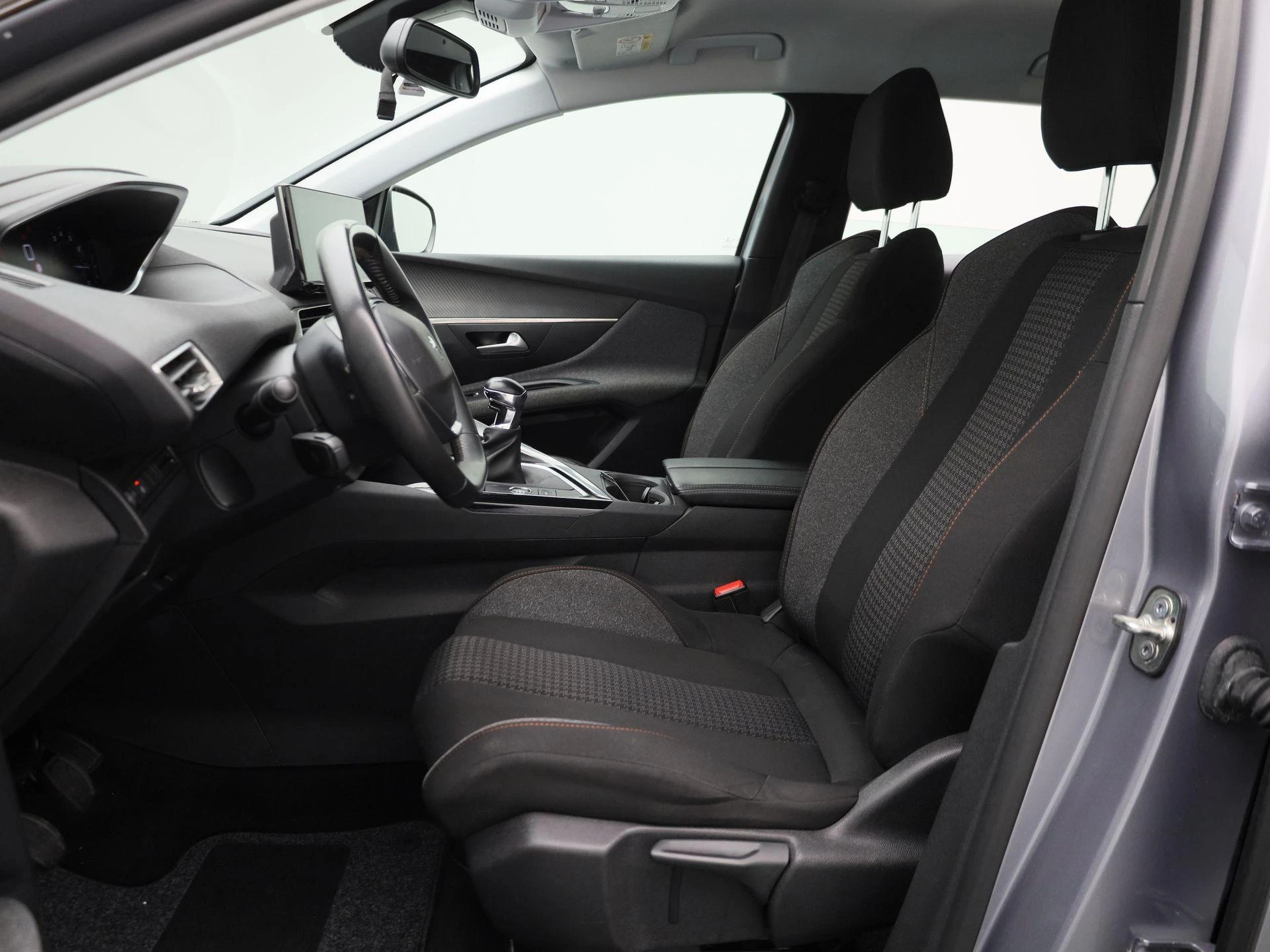 Peugeot-3008-image-9