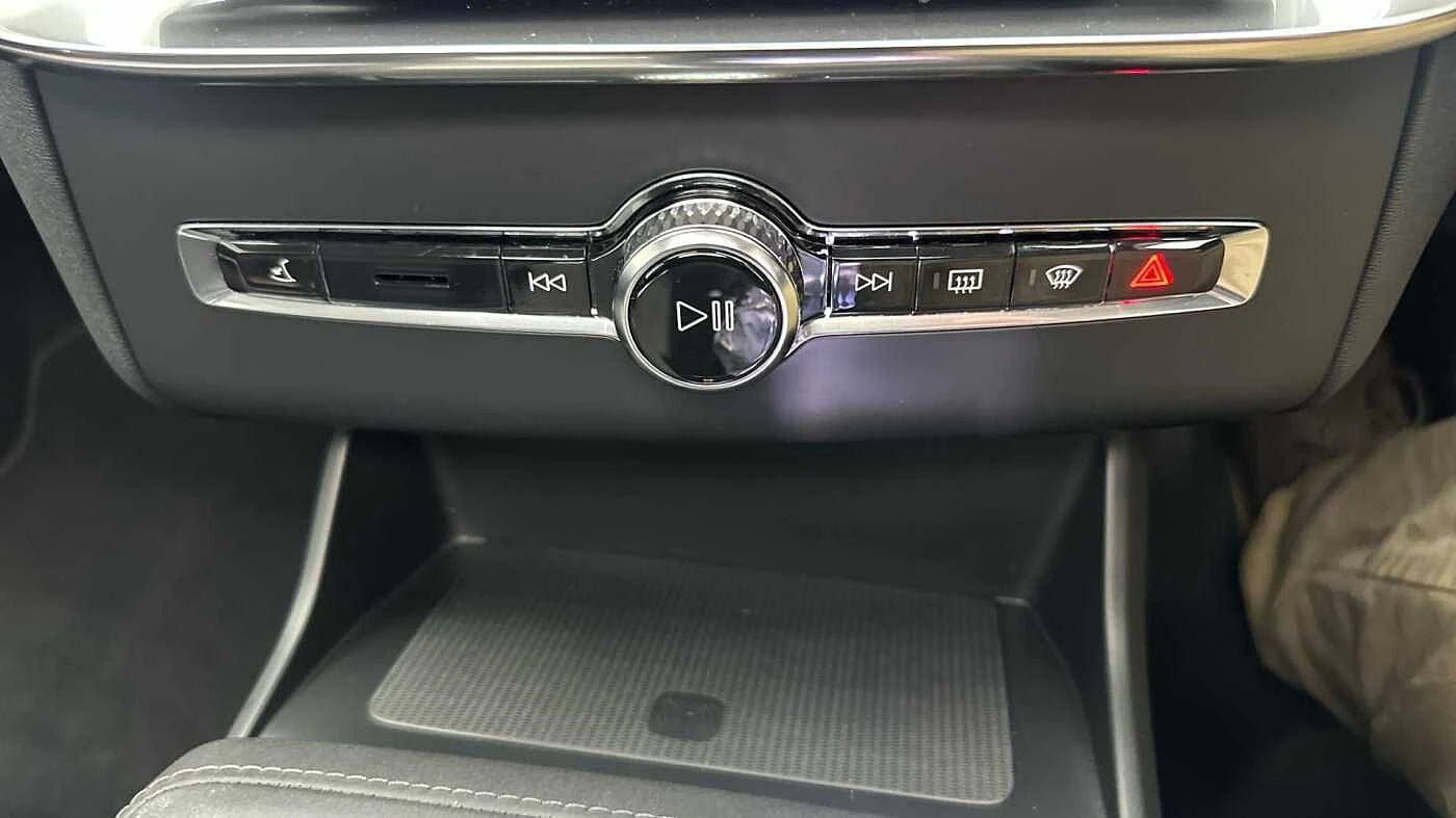 Volvo-XC90-image-29