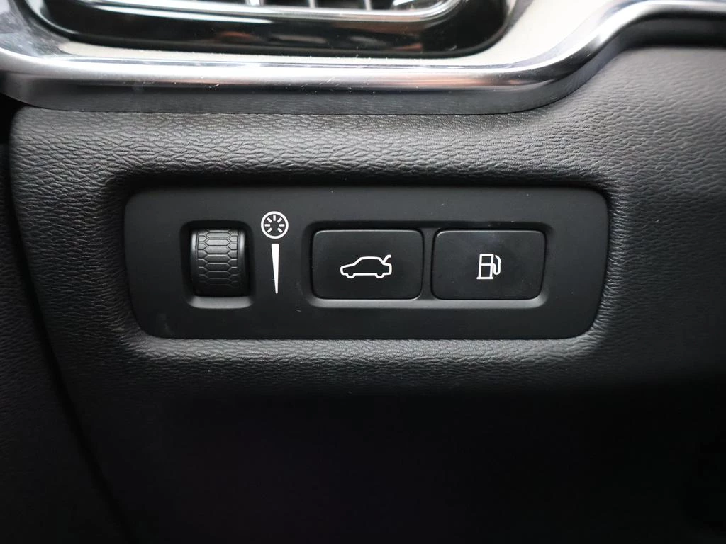 Volvo V60 Volvo V60 2.0 T8 PHEV AWD *AUTOMAAT*PANODAK*VIRTUAL COCKPIT*LEDER*SPORTZETELS*CRUISE*NAVI*APP-CONNECT*...*