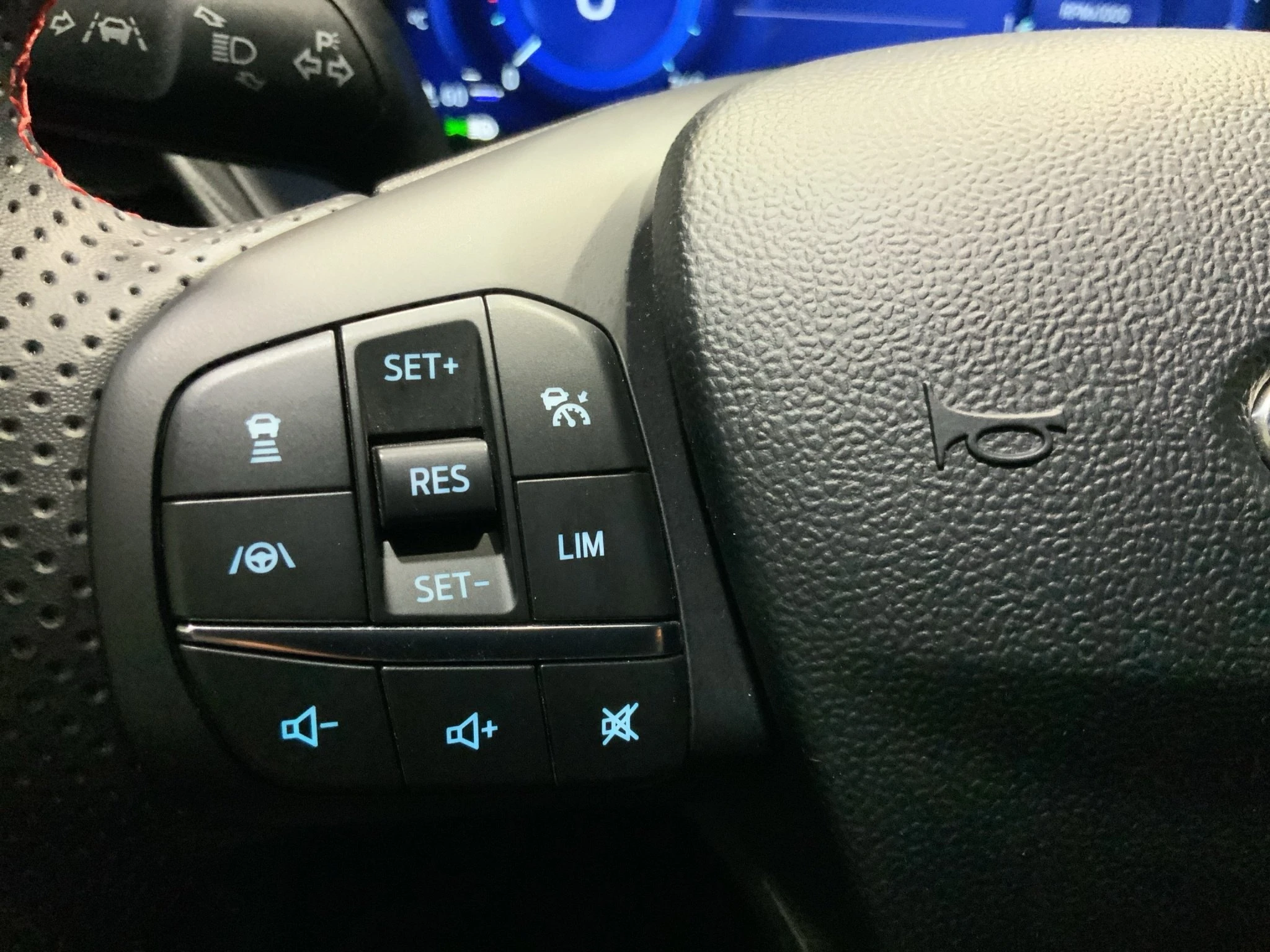 Ford-Puma-image-19