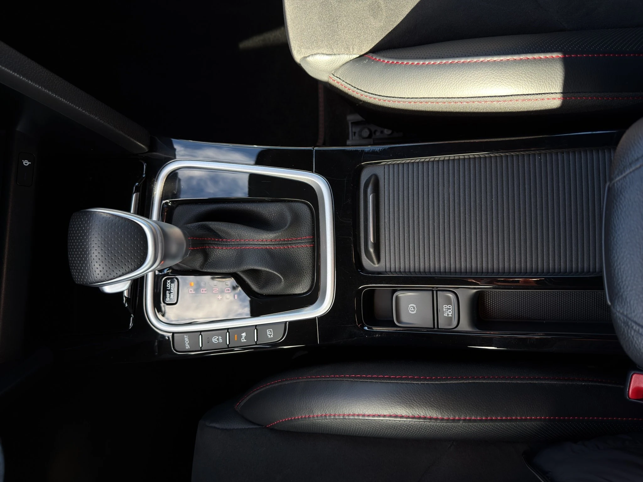 Kia-ProCeed-image-22