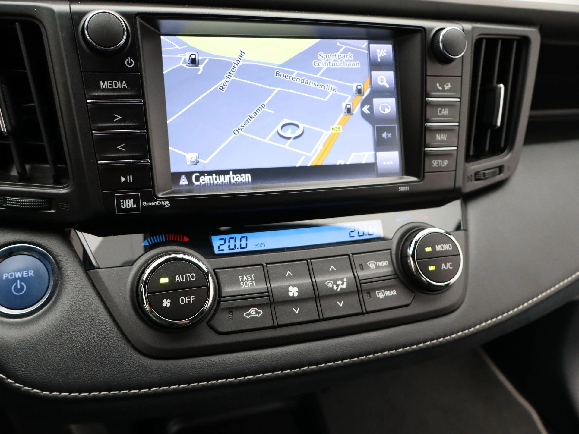 Toyota-RAV4-image-21