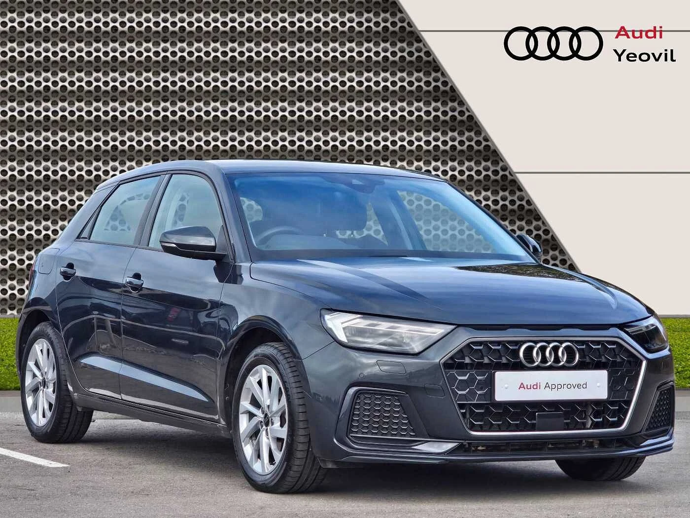 Audi-A1 Sportback-image-0