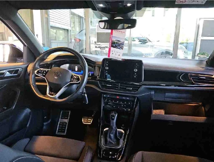 Volkswagen T-Roc 2.0 TDI DSG R-Line Navi, AHK, Rear-View