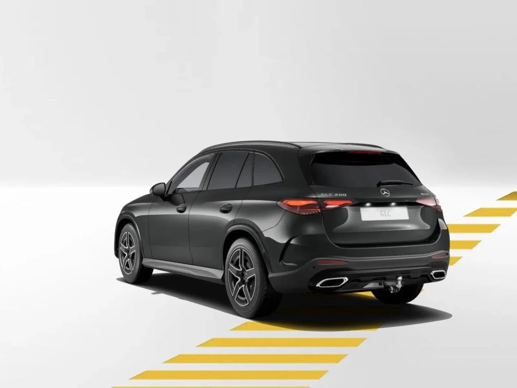 Mercedes-Benz-GLC 200-image-3