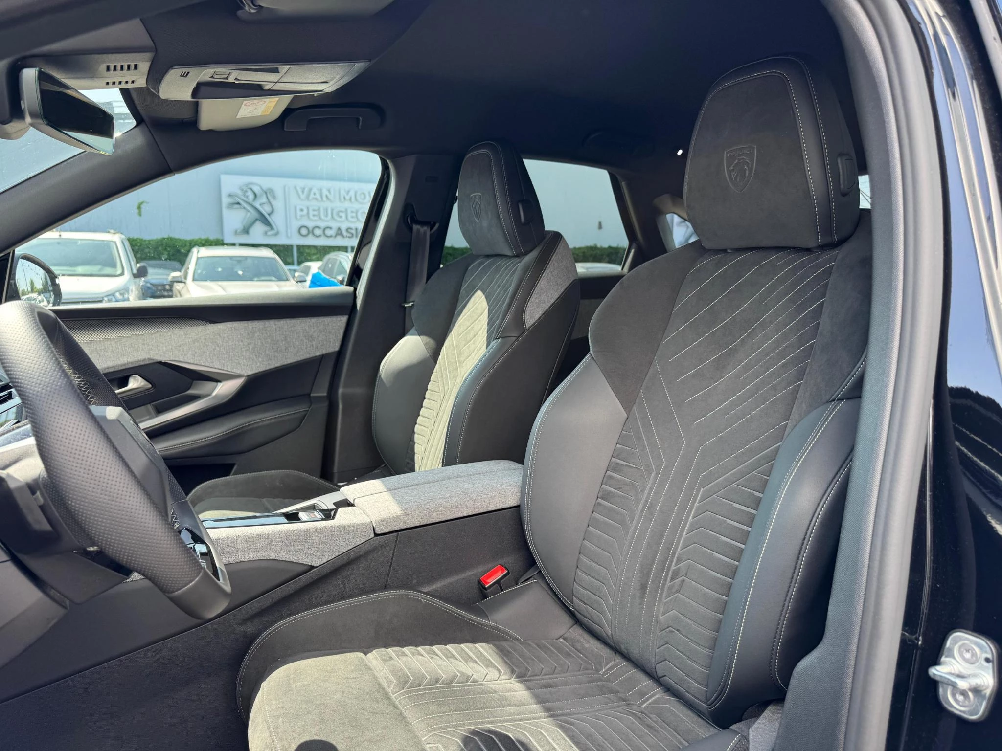 Peugeot-e-3008-image-23