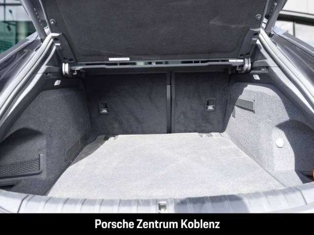 Porsche Taycan 4 Cross Turismo s