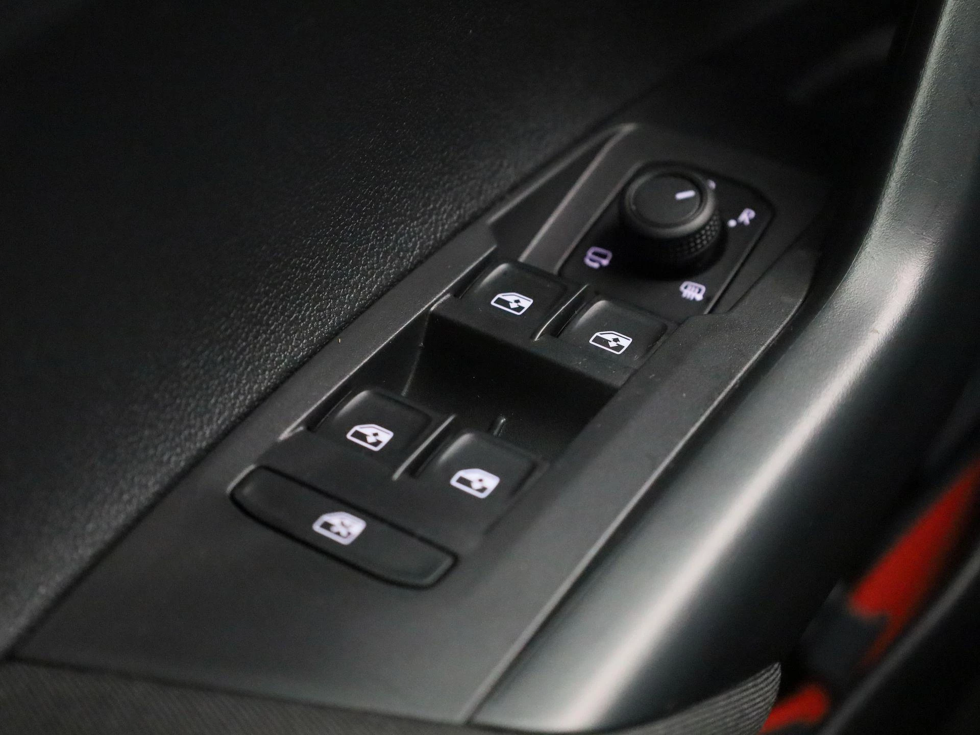 Volkswagen-Taigo-image-24