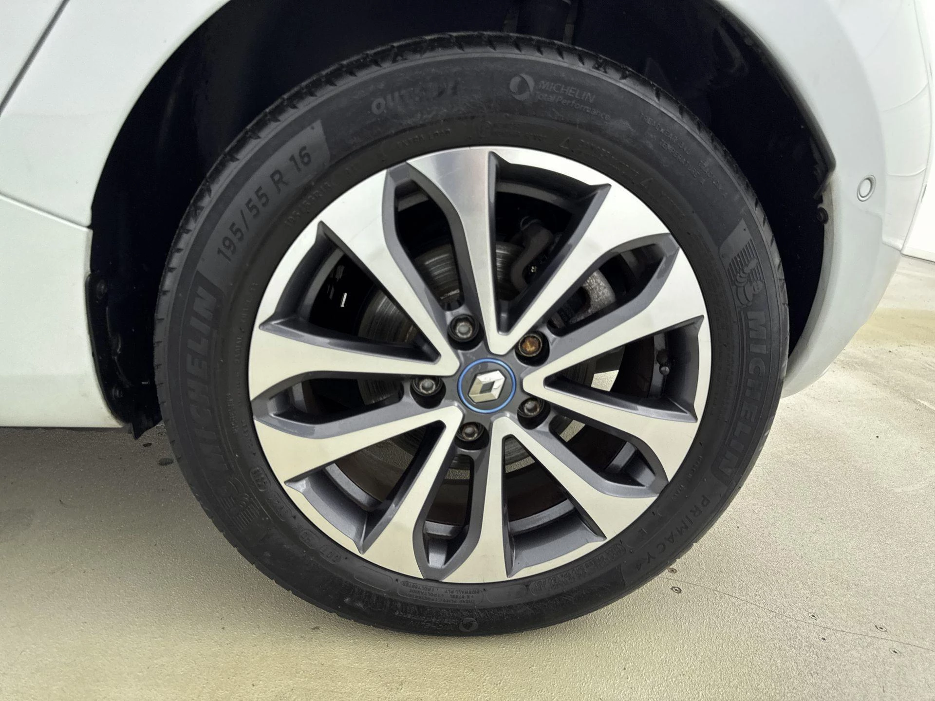 Renault-ZOE-image-25