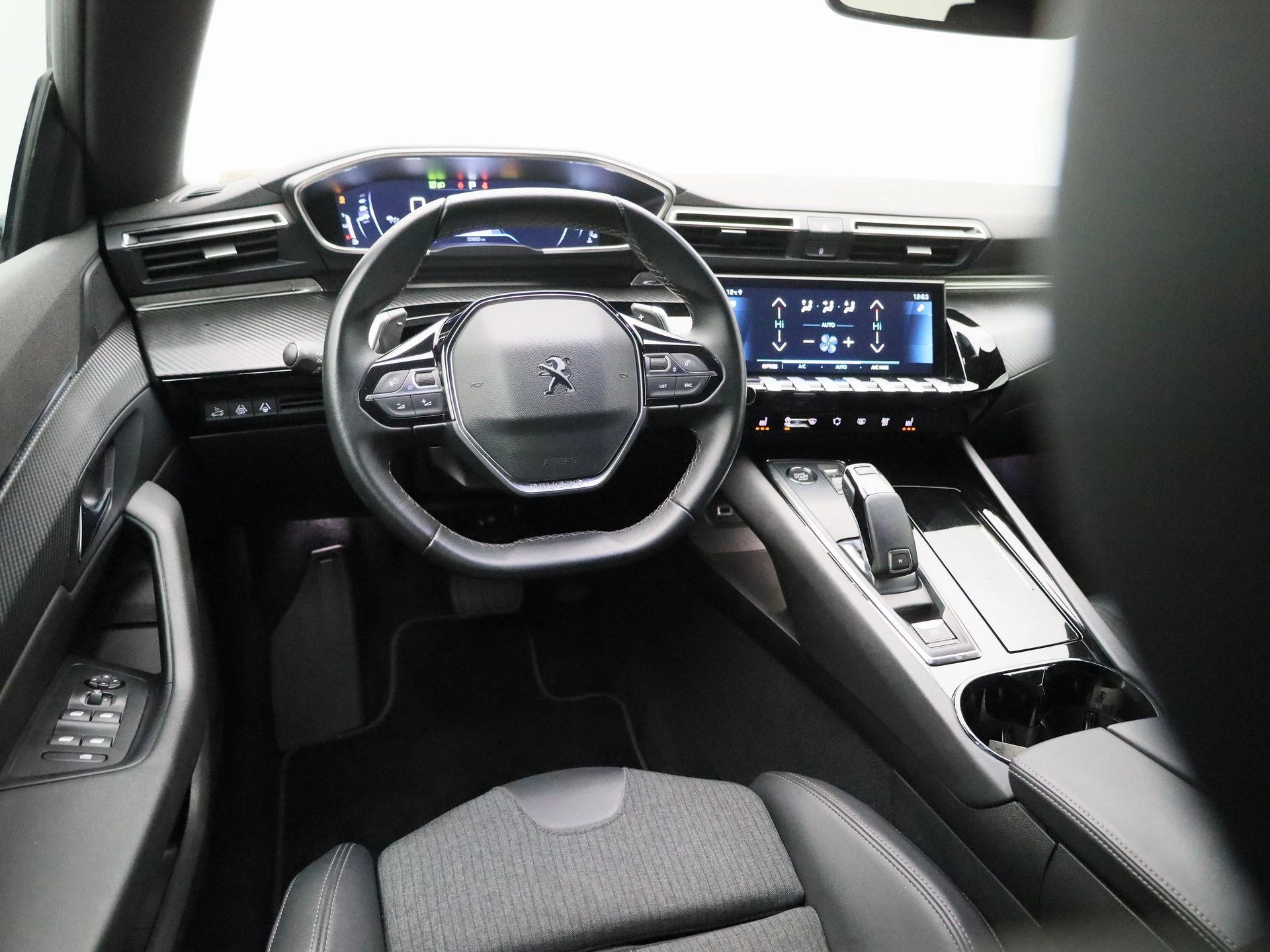 Peugeot 508 1.5 BlueHDi 130 S&S EAT8 Allure Pack