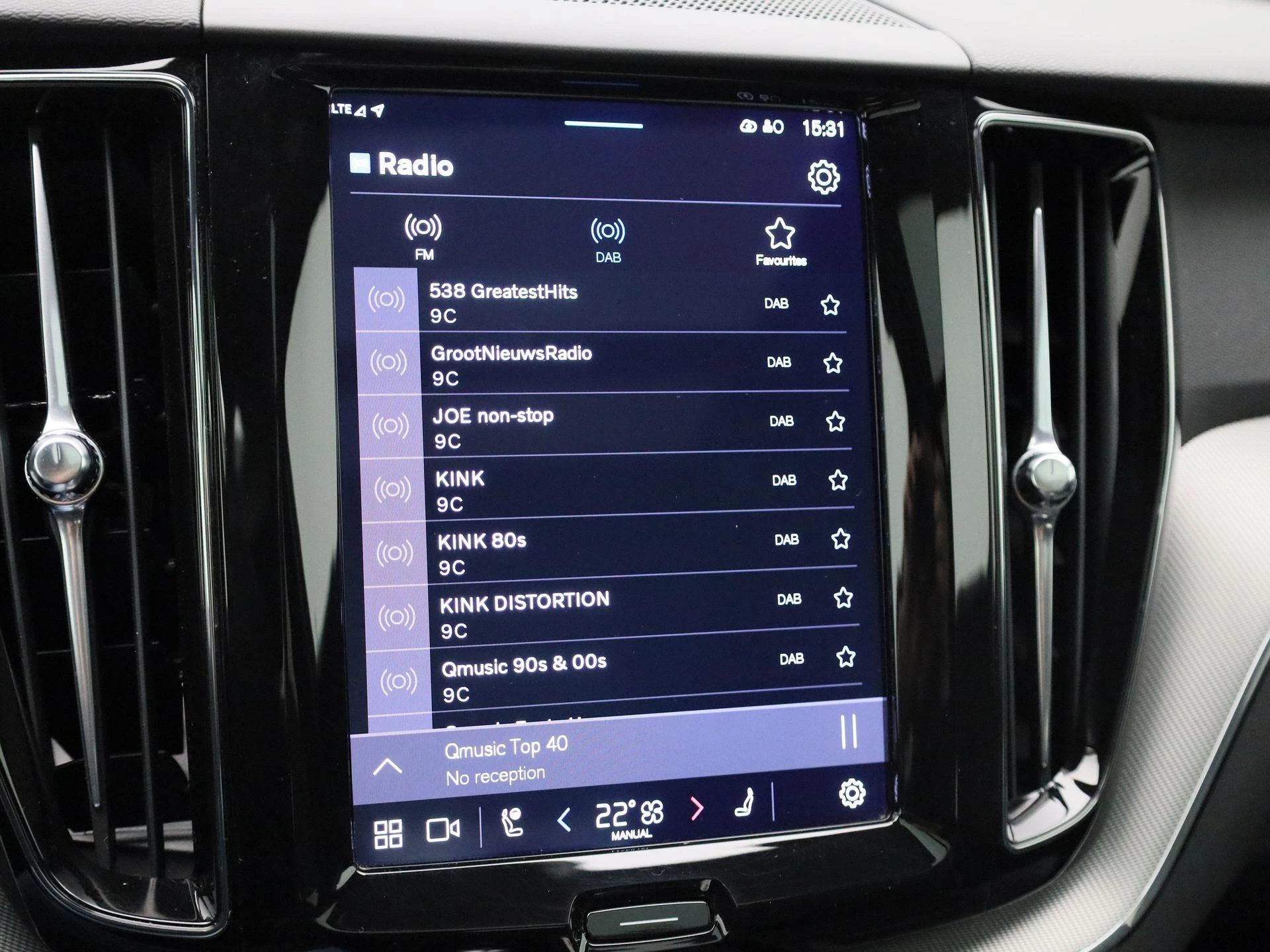 Volvo XC60 2.0 T6 Plug-in hybrid AWD Plus Dark