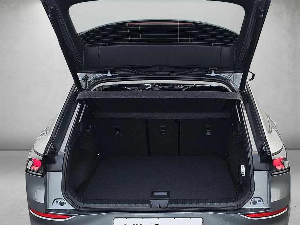 Volkswagen-T-Roc-image-4