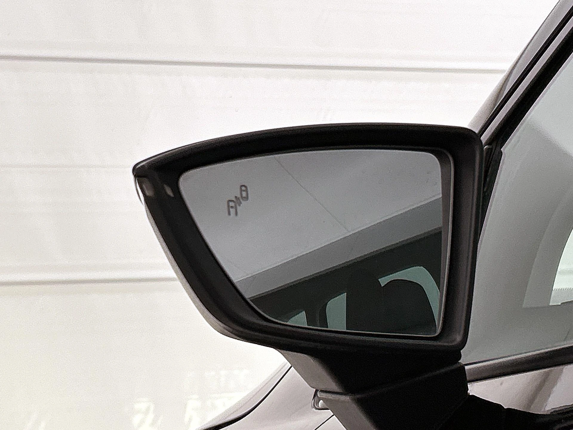 SEAT-Arona-image-19