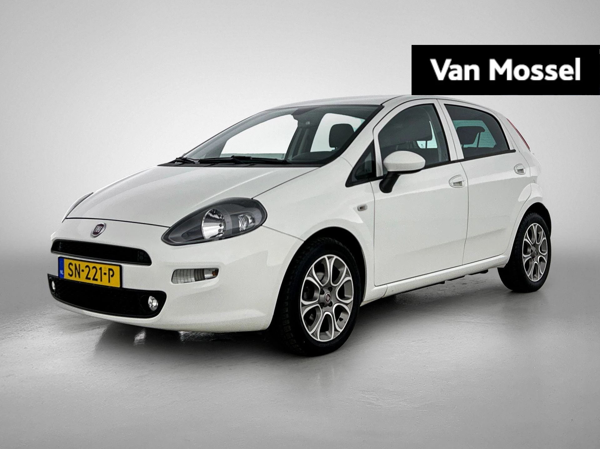 Fiat-Punto-image-0