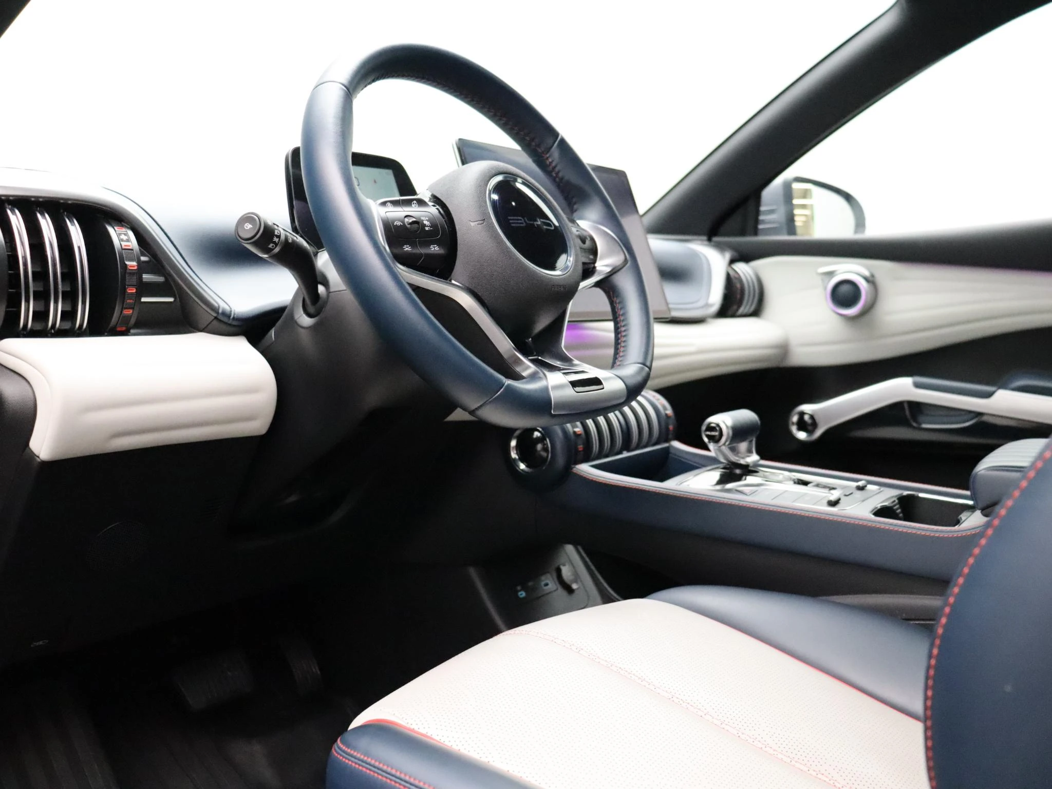 BYD-ATTO 3-image-29