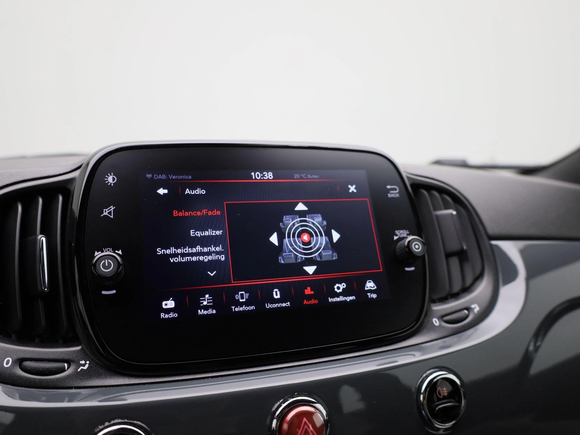 Fiat-500C-image-23