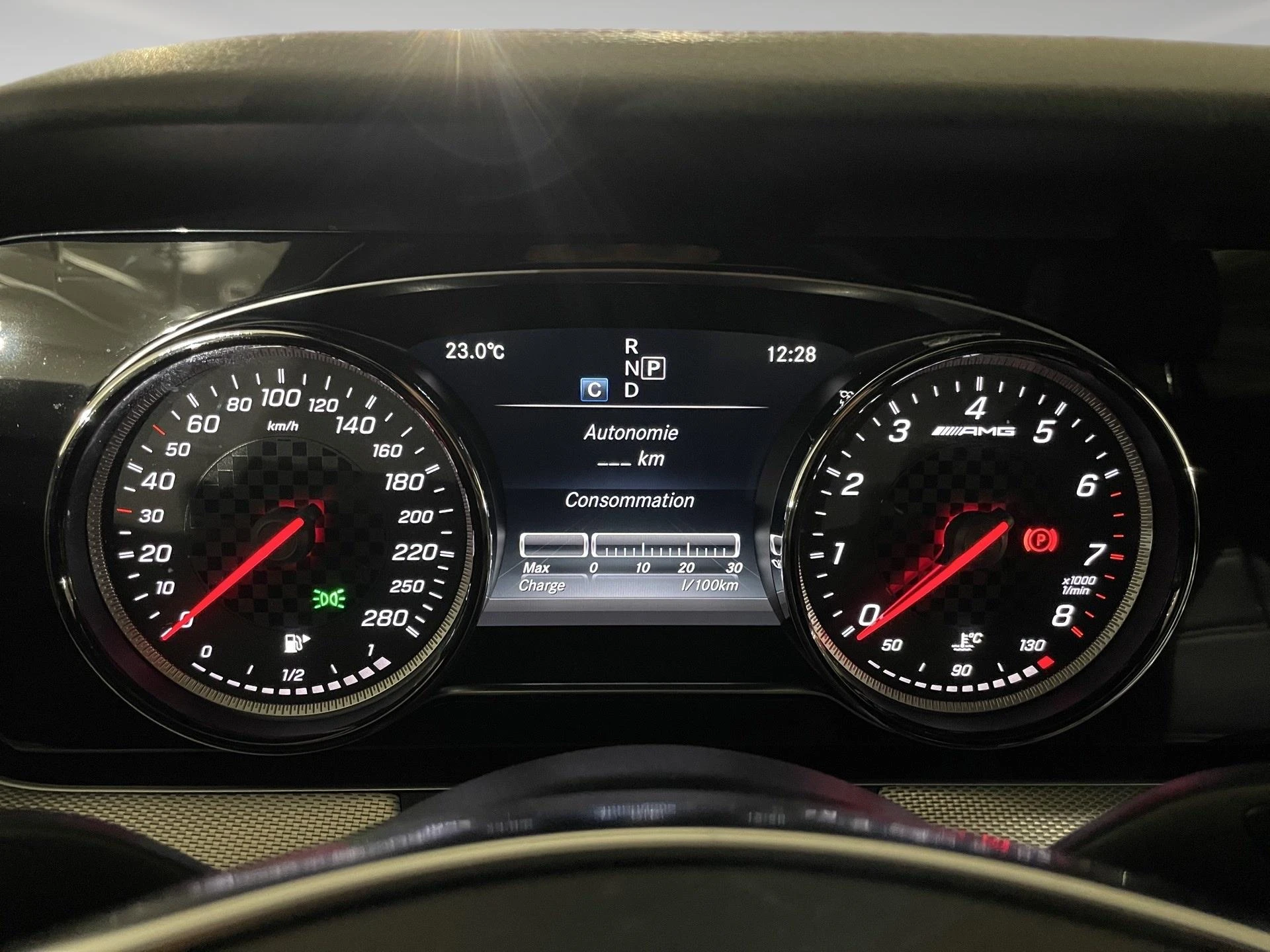 Mercedes-Benz-Classe E-image-1