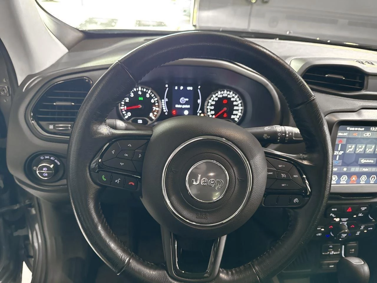 Jeep Renegade 1.3 T4 150 4x2 DDCT Night Eagle