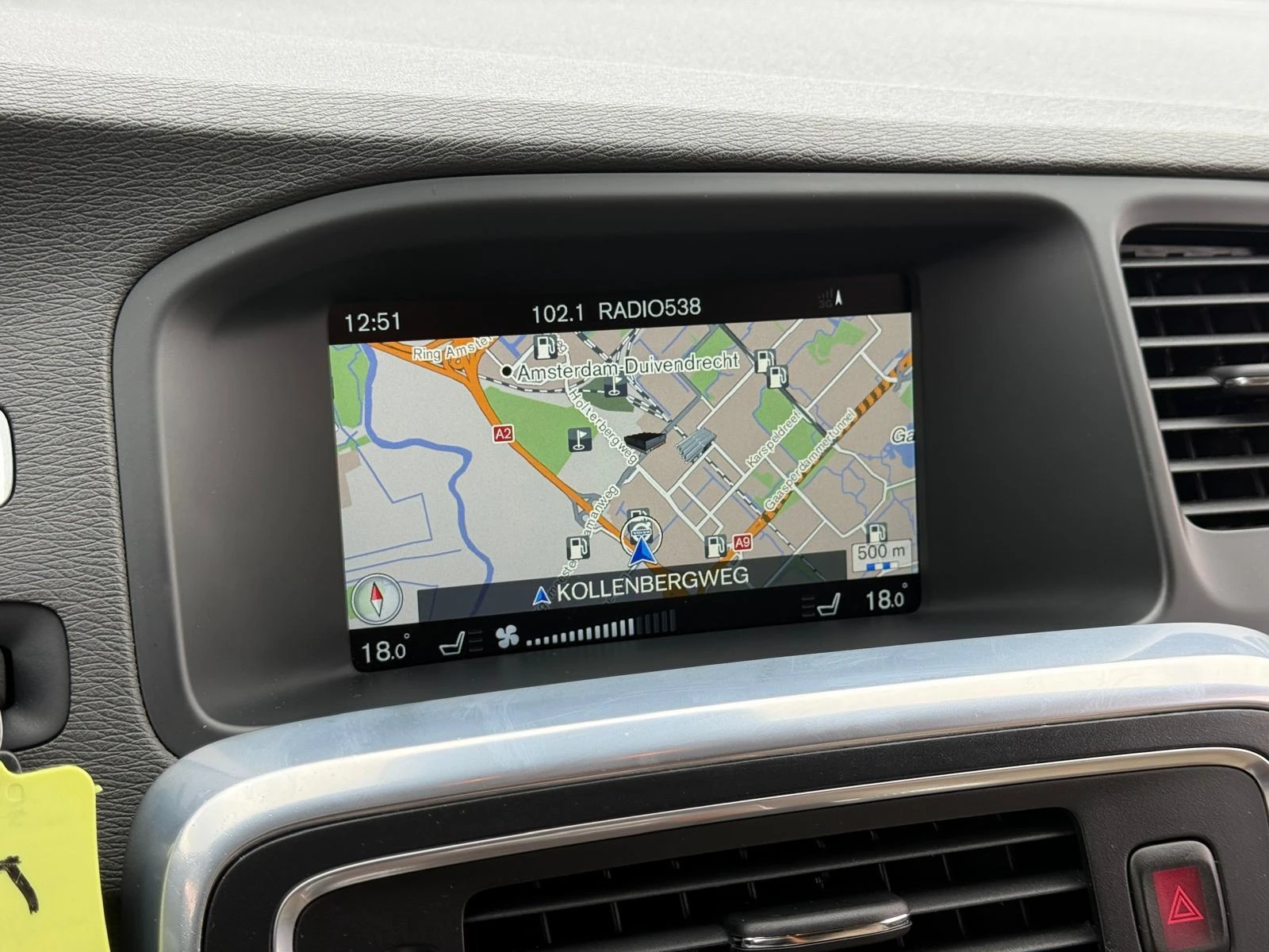 Volvo-V60-image-13