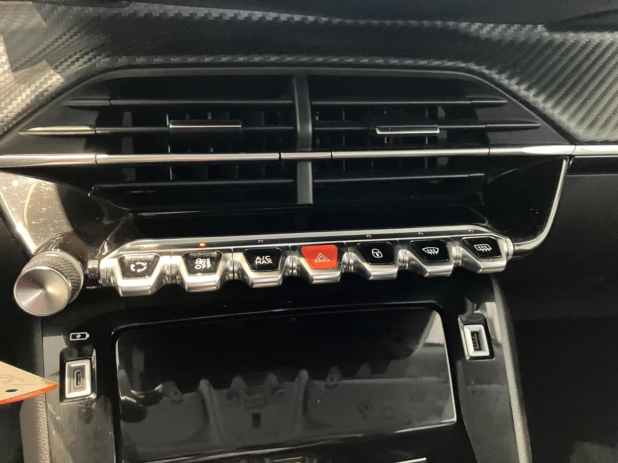 Peugeot-2008-image-21