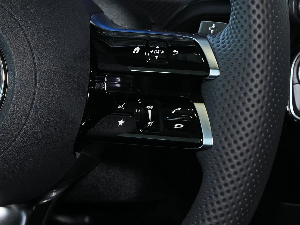Mercedes-Benz-A-Klasse 180-image-10
