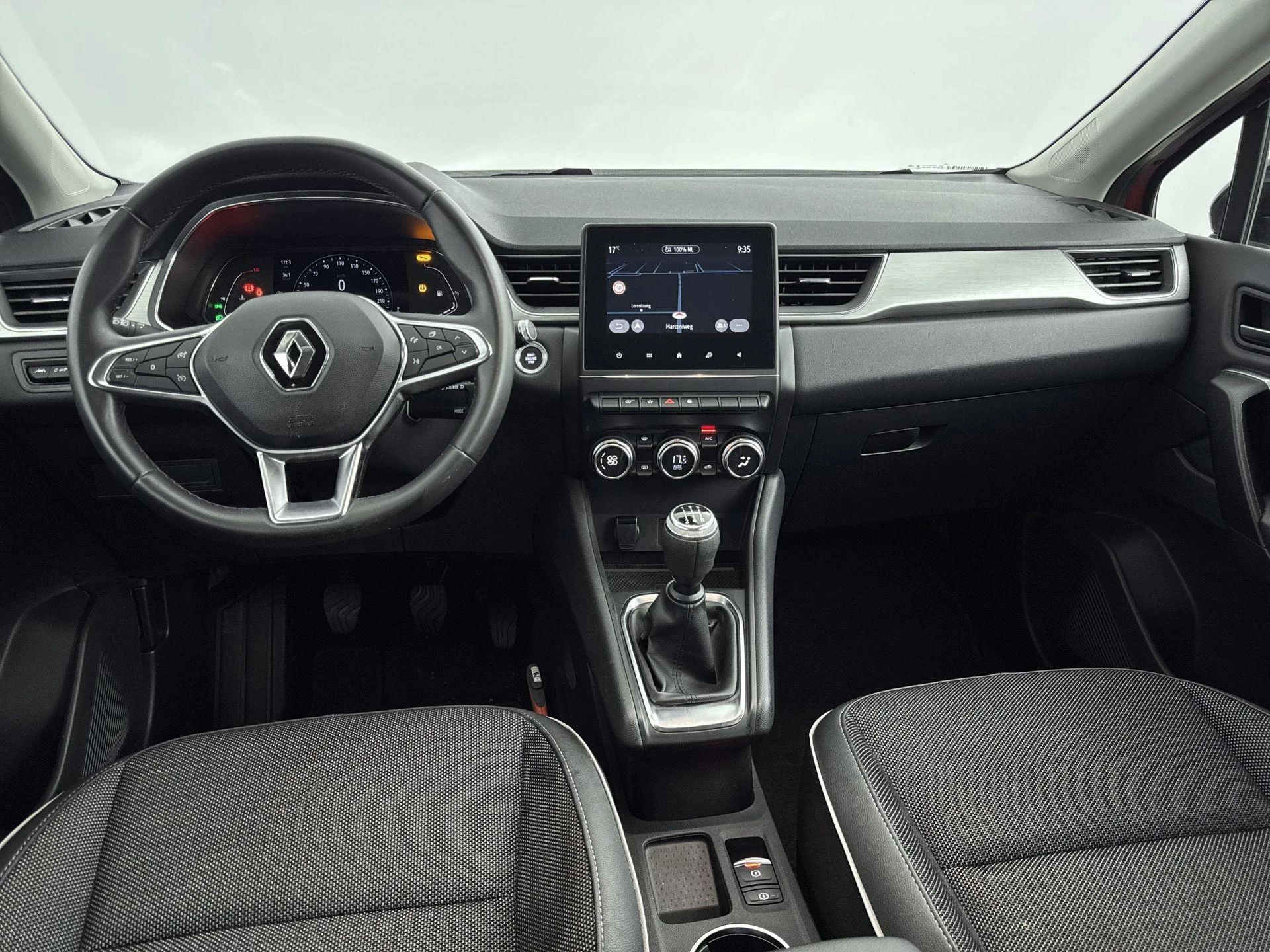 Renault-Captur-image-15