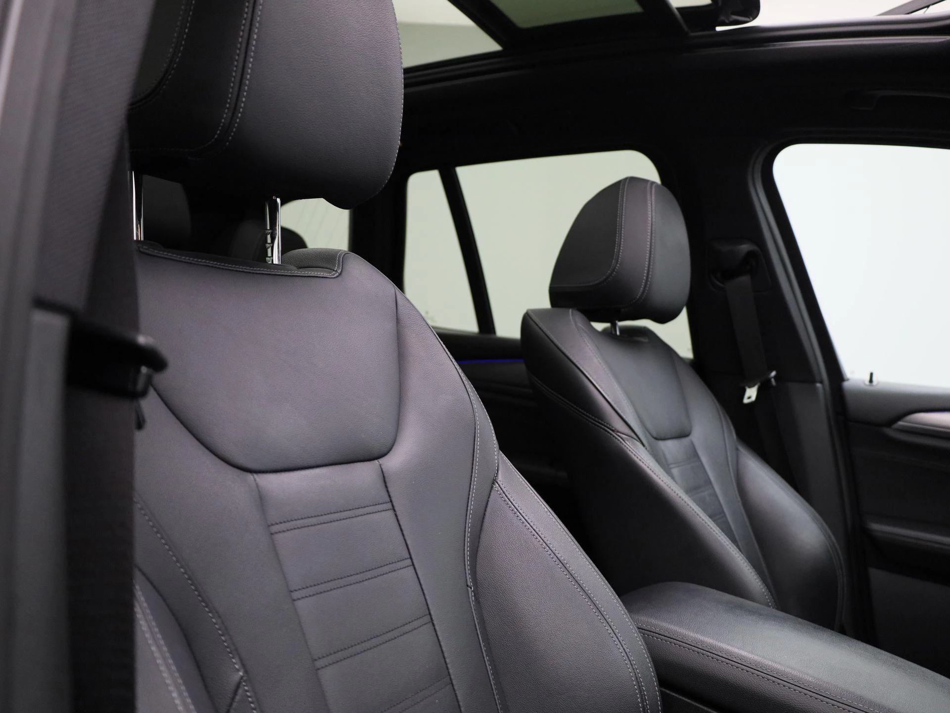 BMW X3 sDrive18d (110 kW)