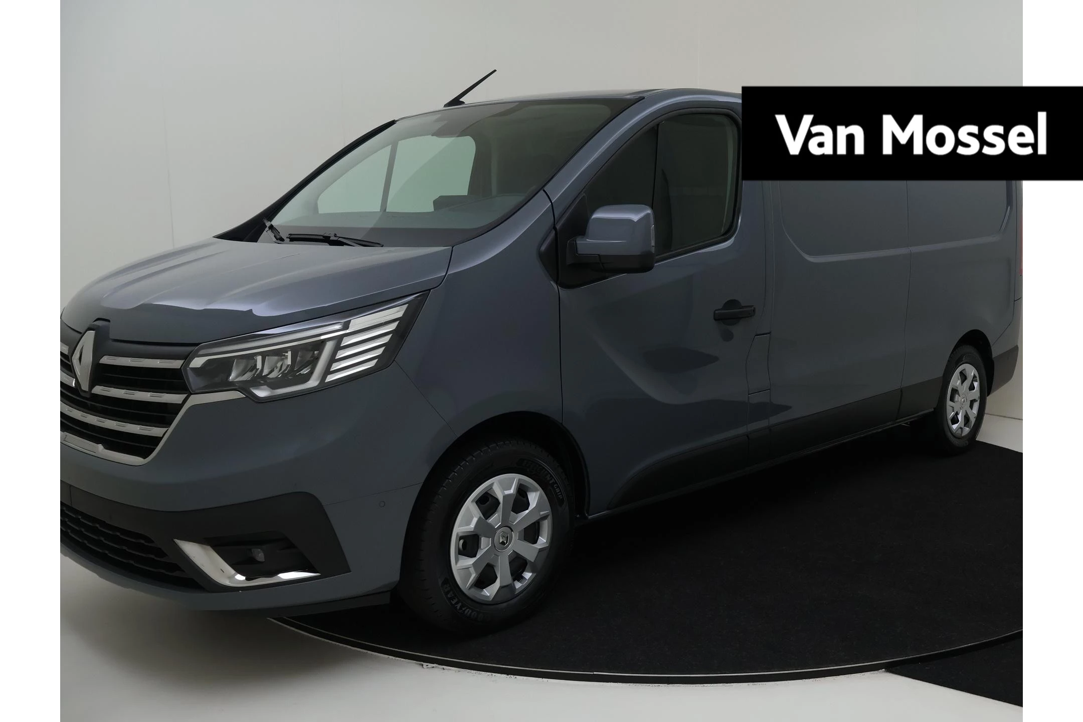 Renault-Trafic-image-0