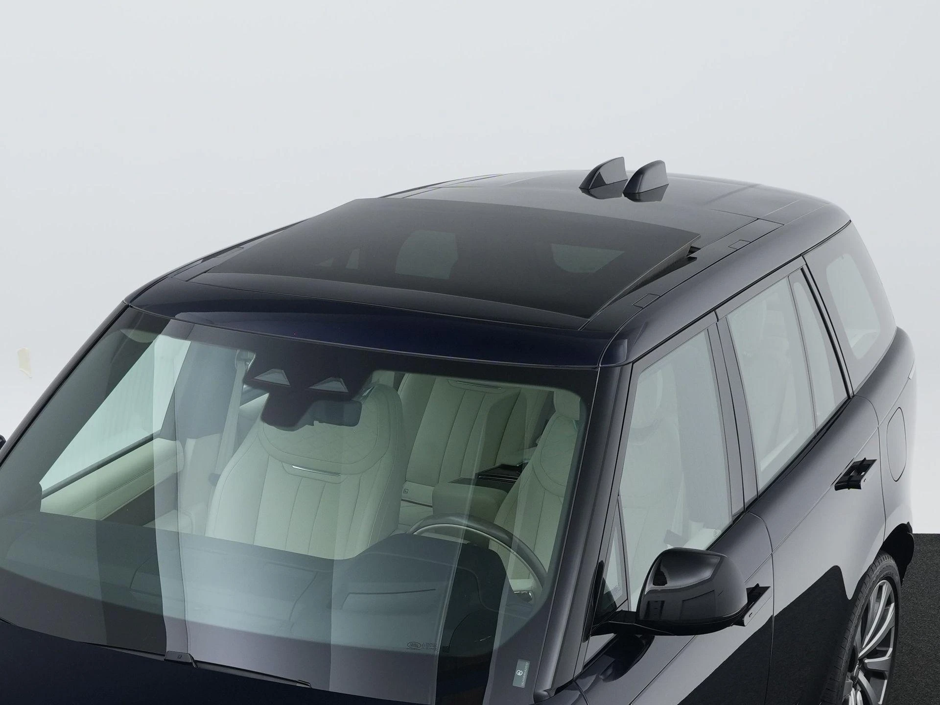 Land Rover-Range Rover-image-61