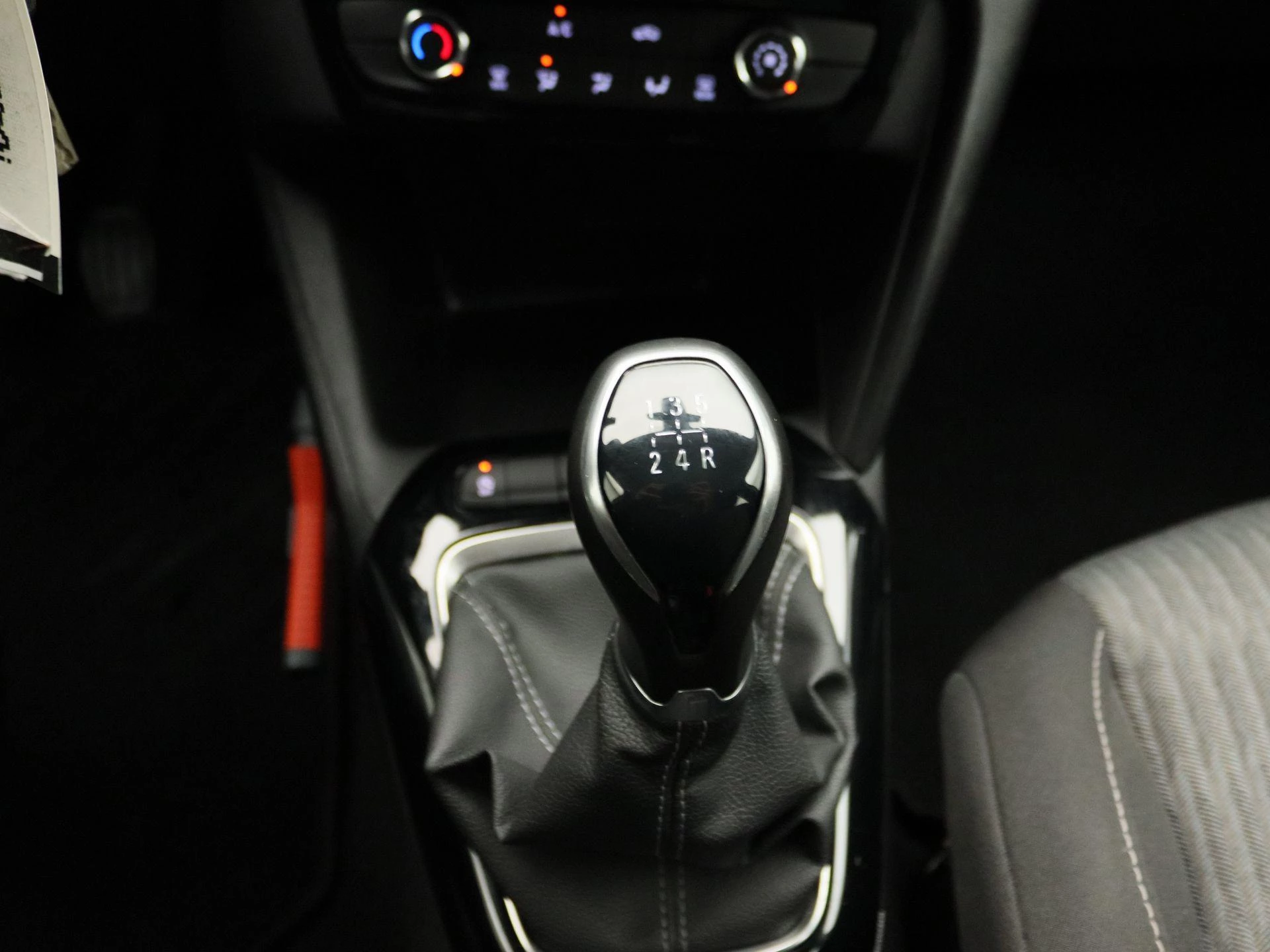 Opel-Corsa-image-12