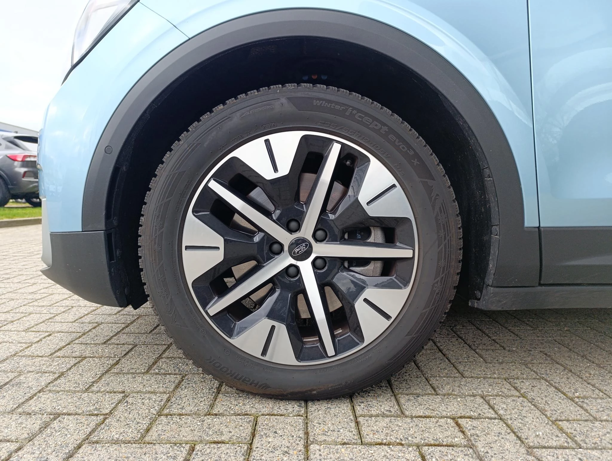 Ford-Explorer-image-8