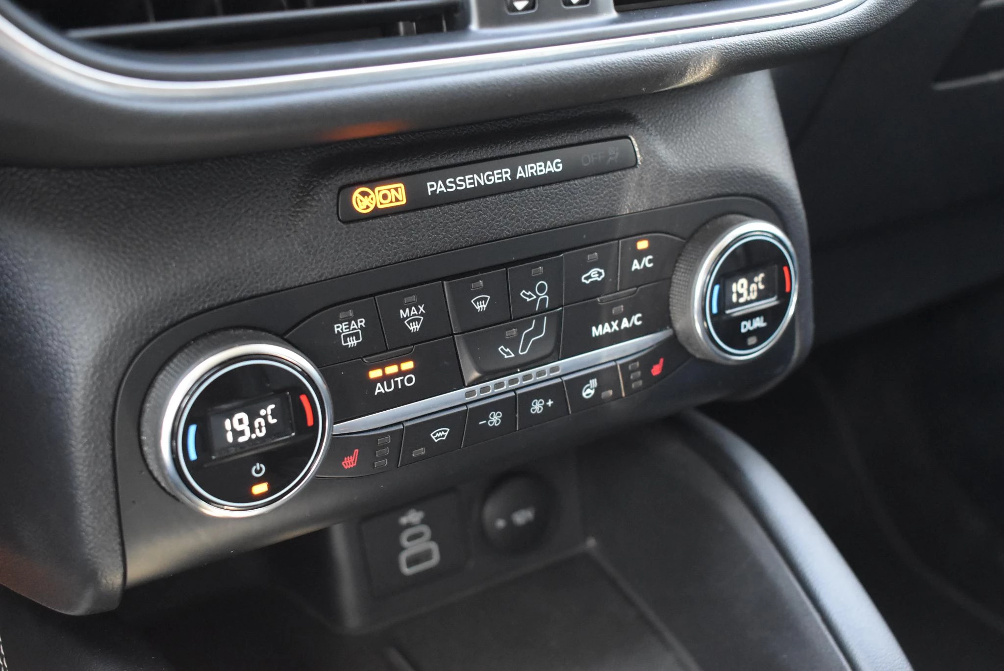 Ford-Kuga-image-29