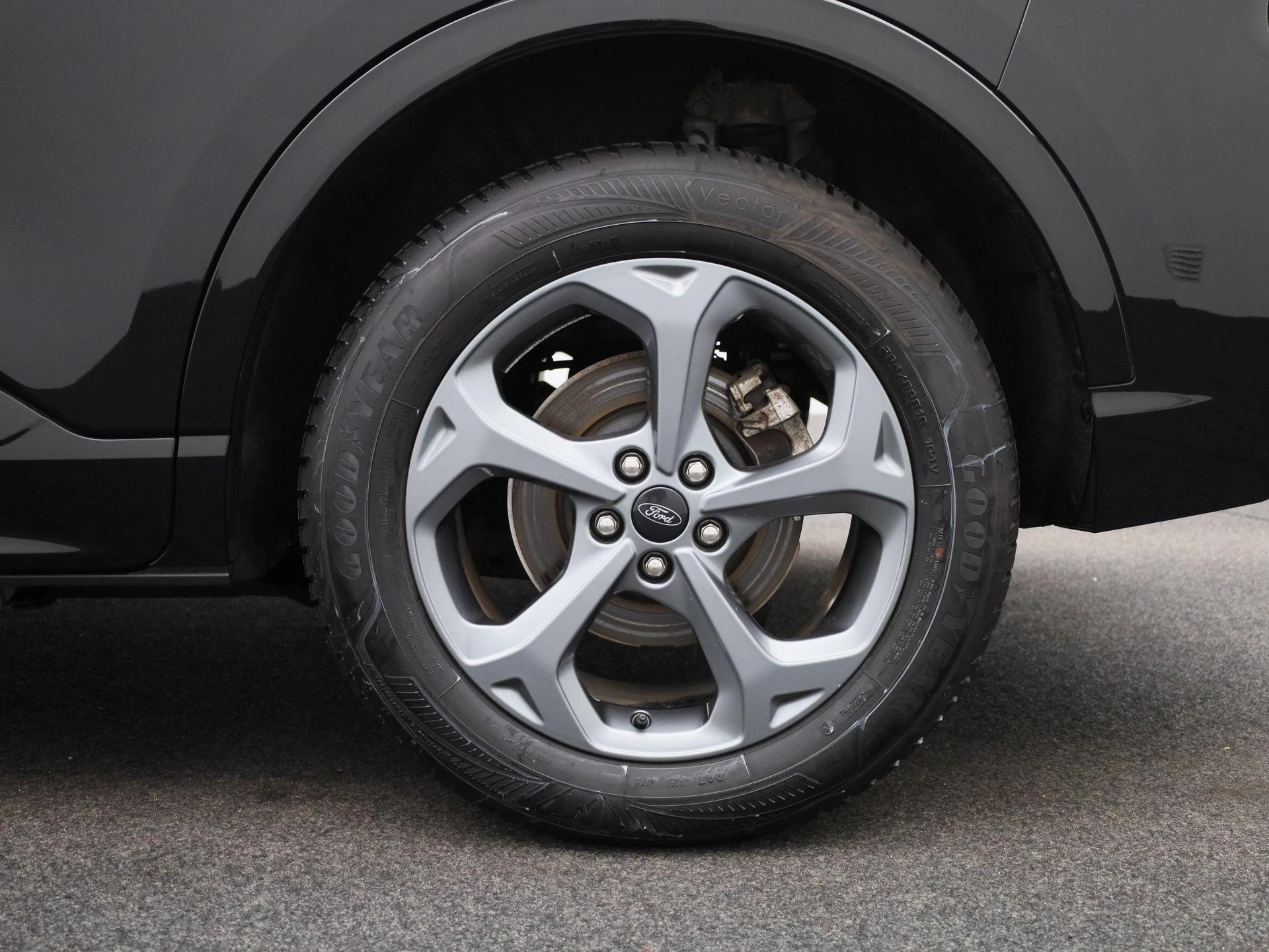 Ford-Kuga-image-11
