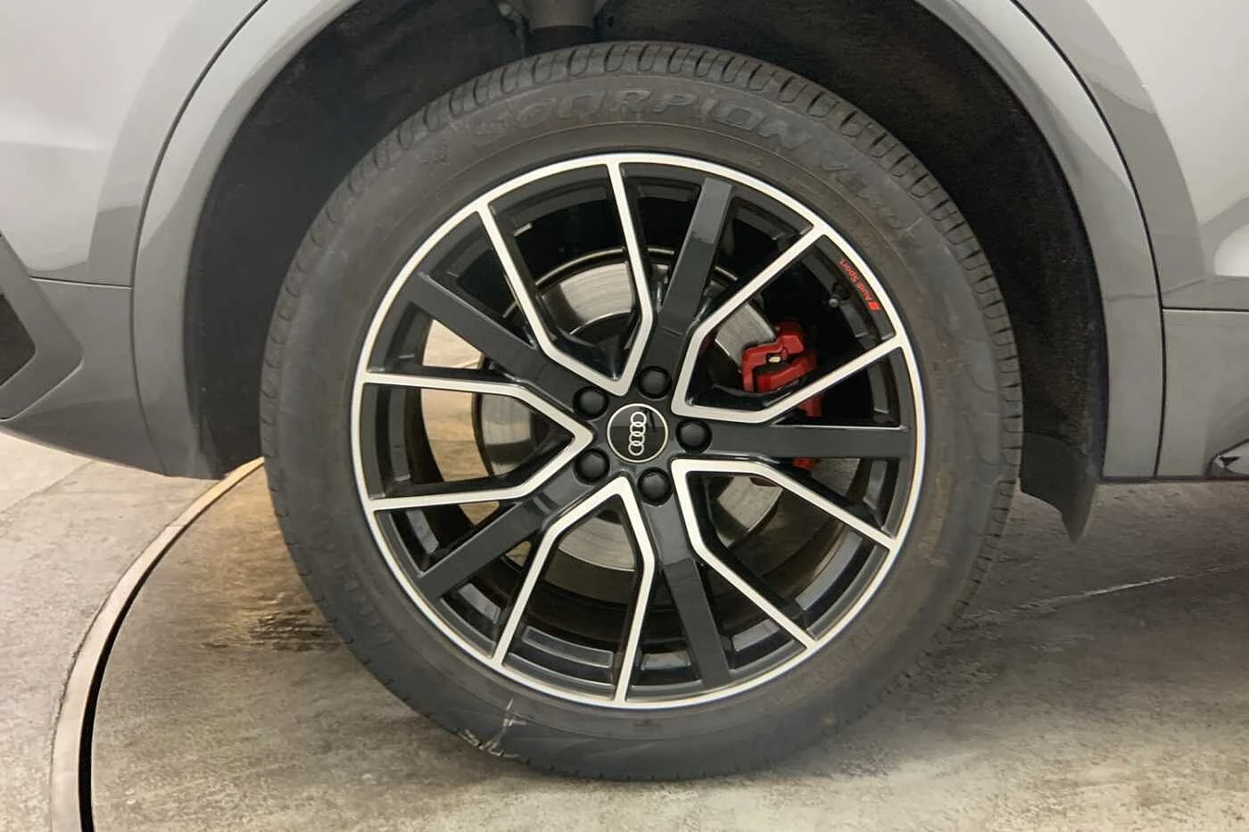 Audi-Q5-image-4