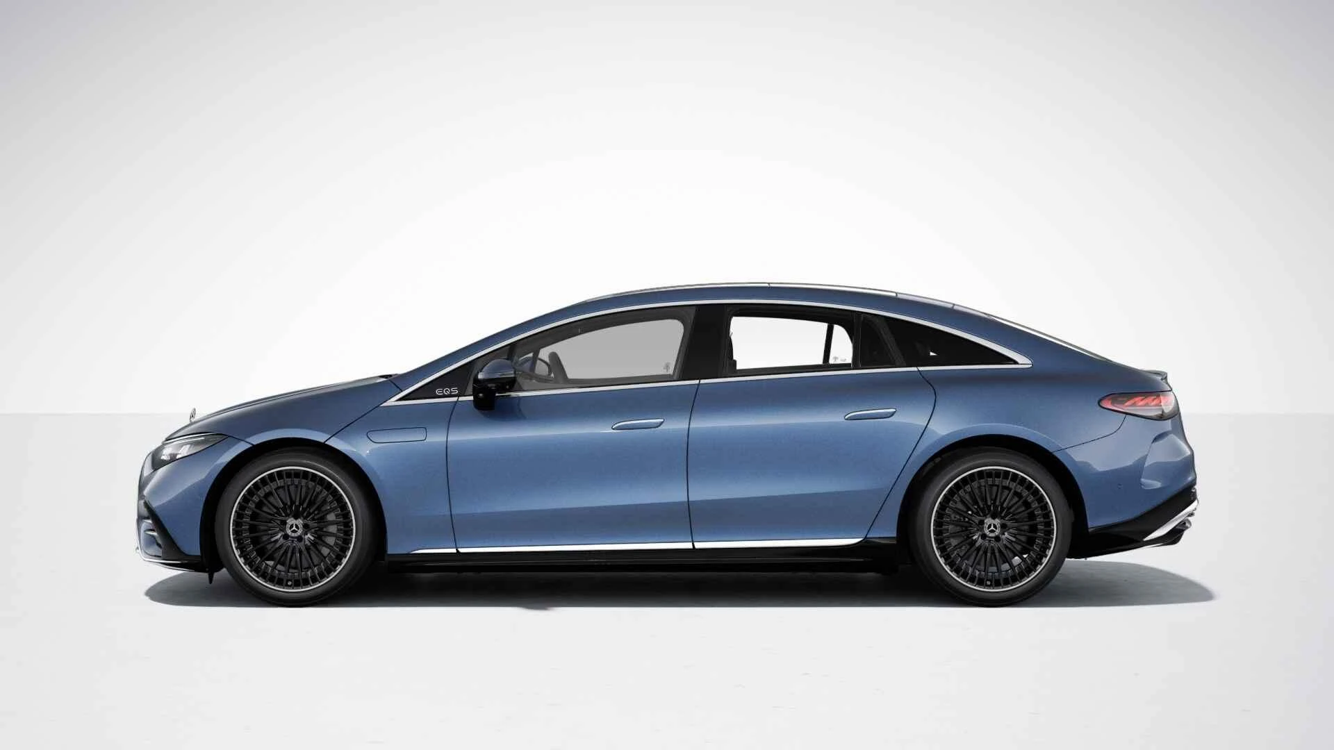 Mercedes-Benz-EQS-image-6