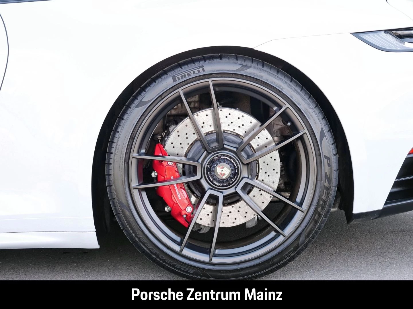 Porsche-911-image-9