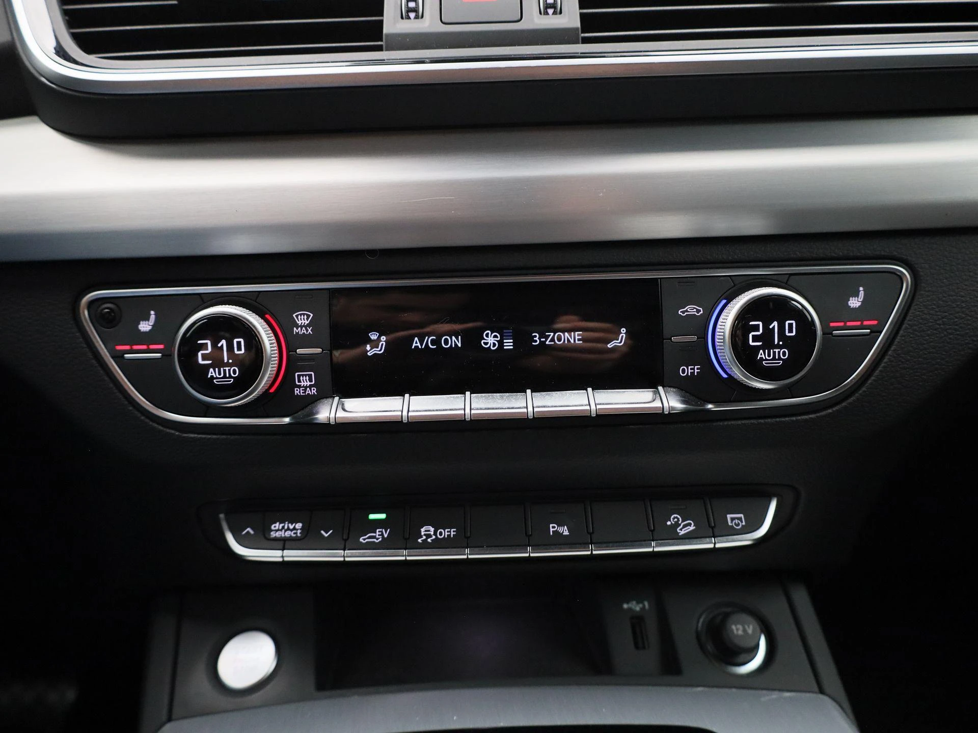 Audi-Q5-image-16
