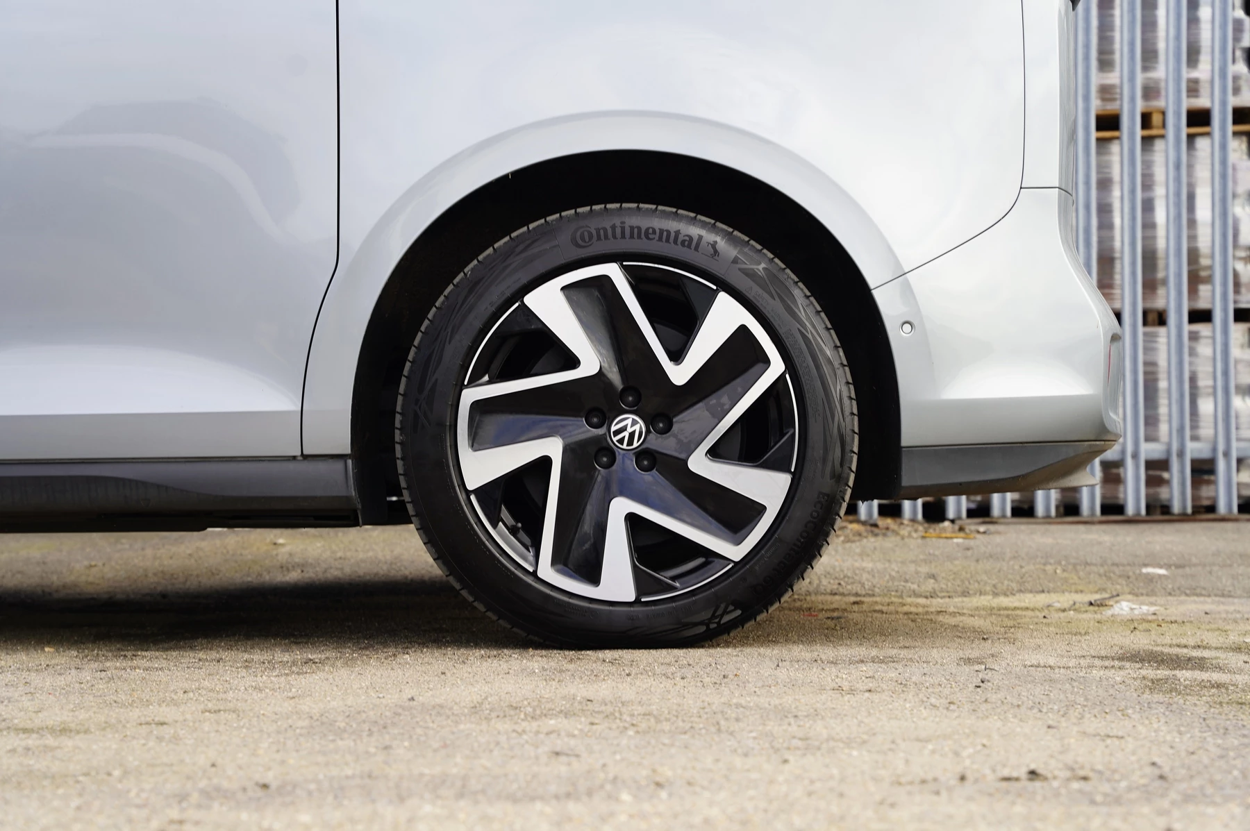 Volkswagen-ID. Buzz-image-25