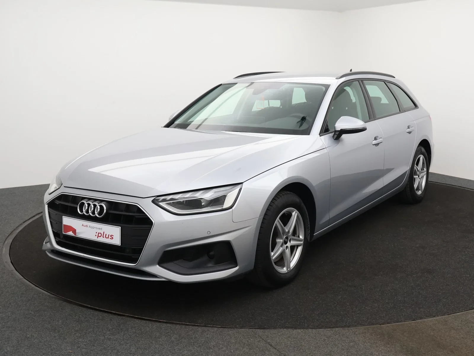 Audi-A4-image-0