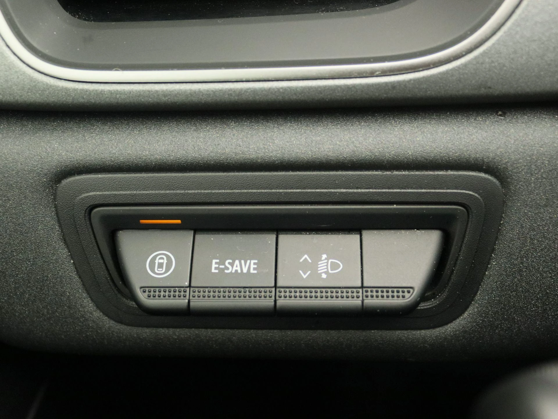Renault-Captur-image-19