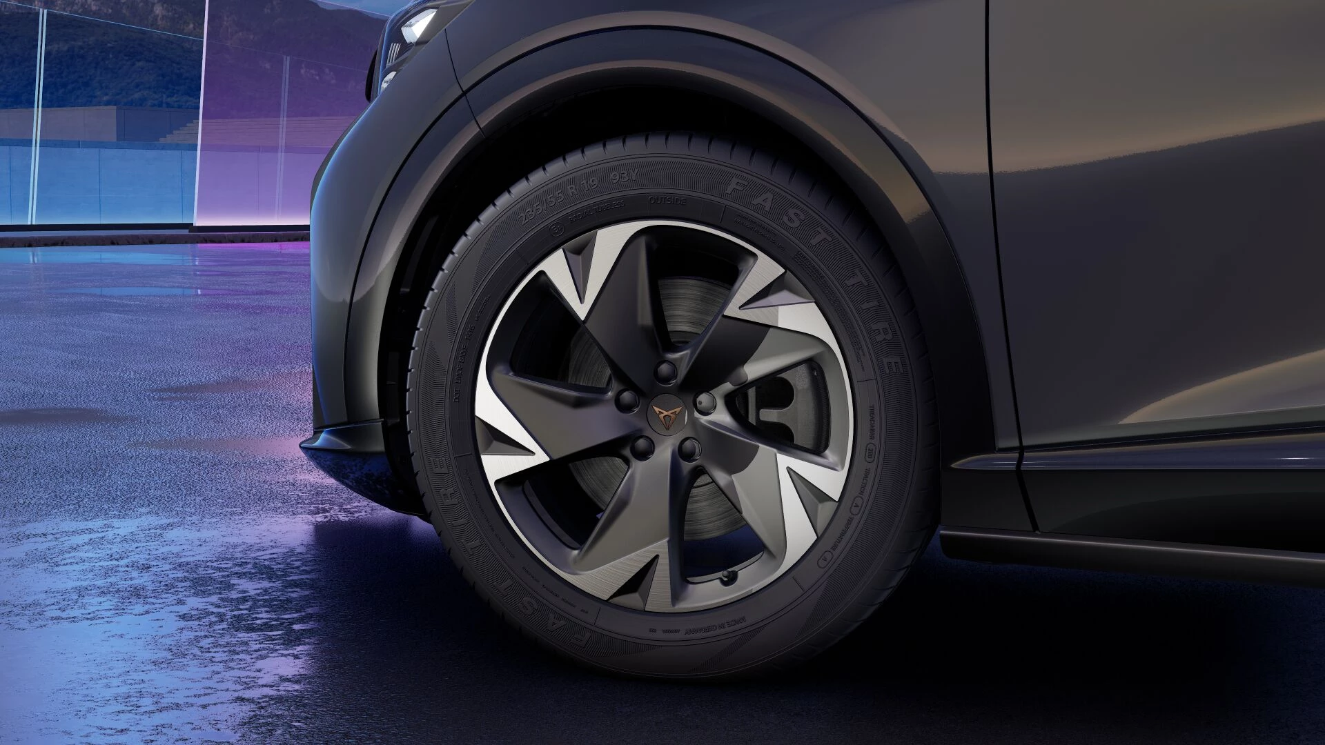 CUPRA-Tavascan-image-4