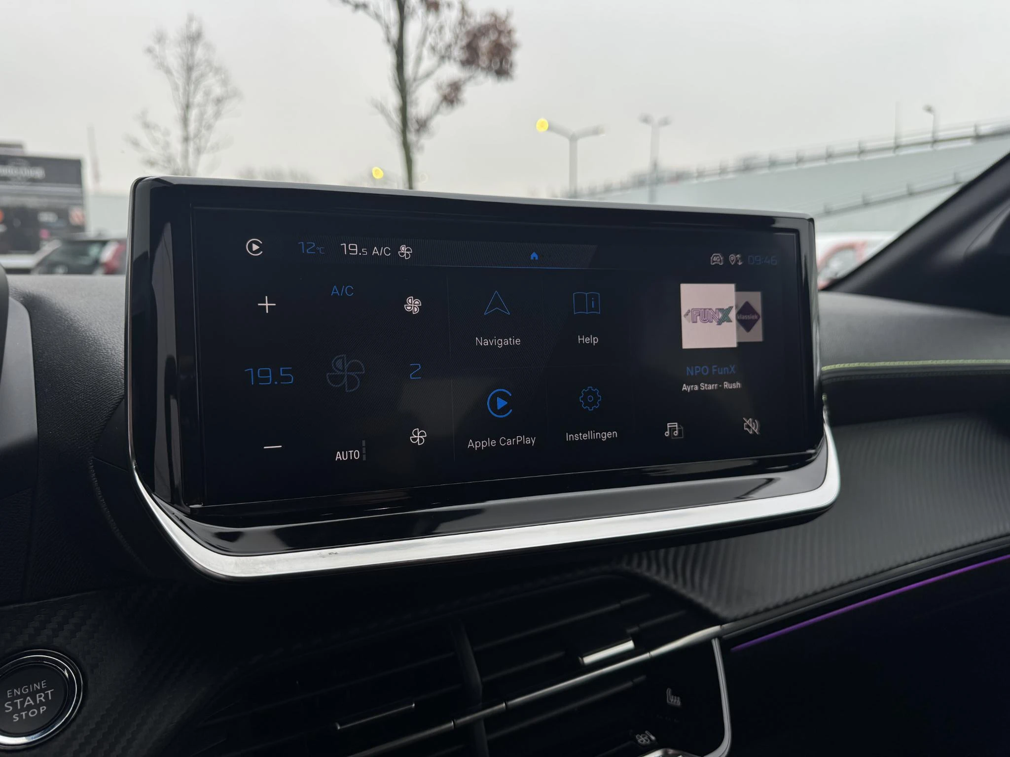 Peugeot-208-image-21