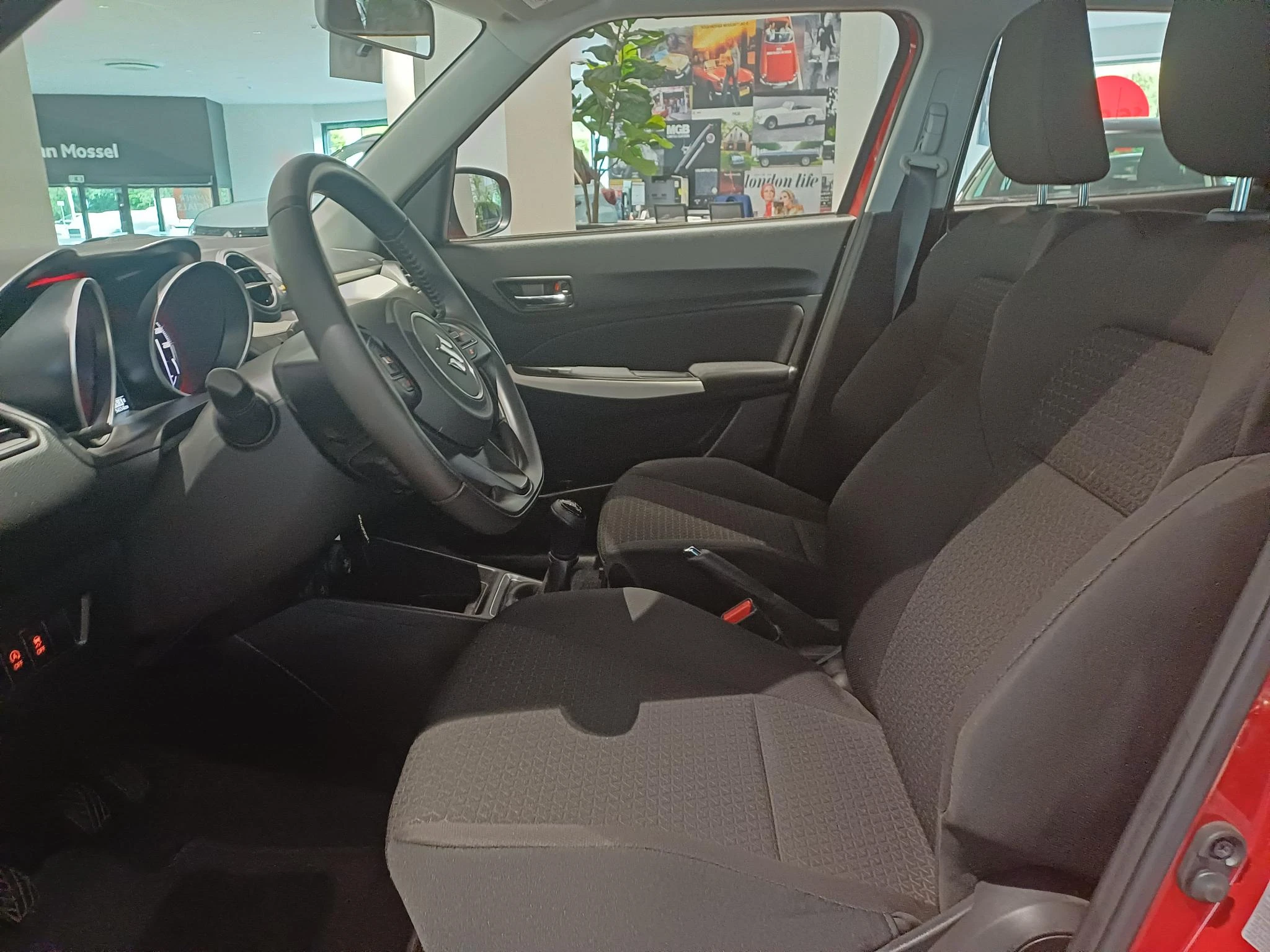 Suzuki-Swift-image-16