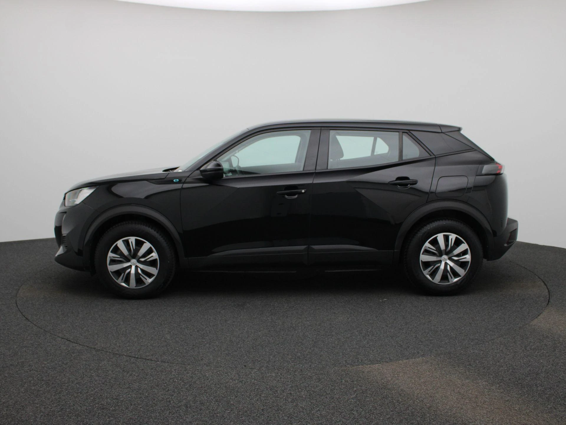Peugeot e-2008 EV Active 50 kWh